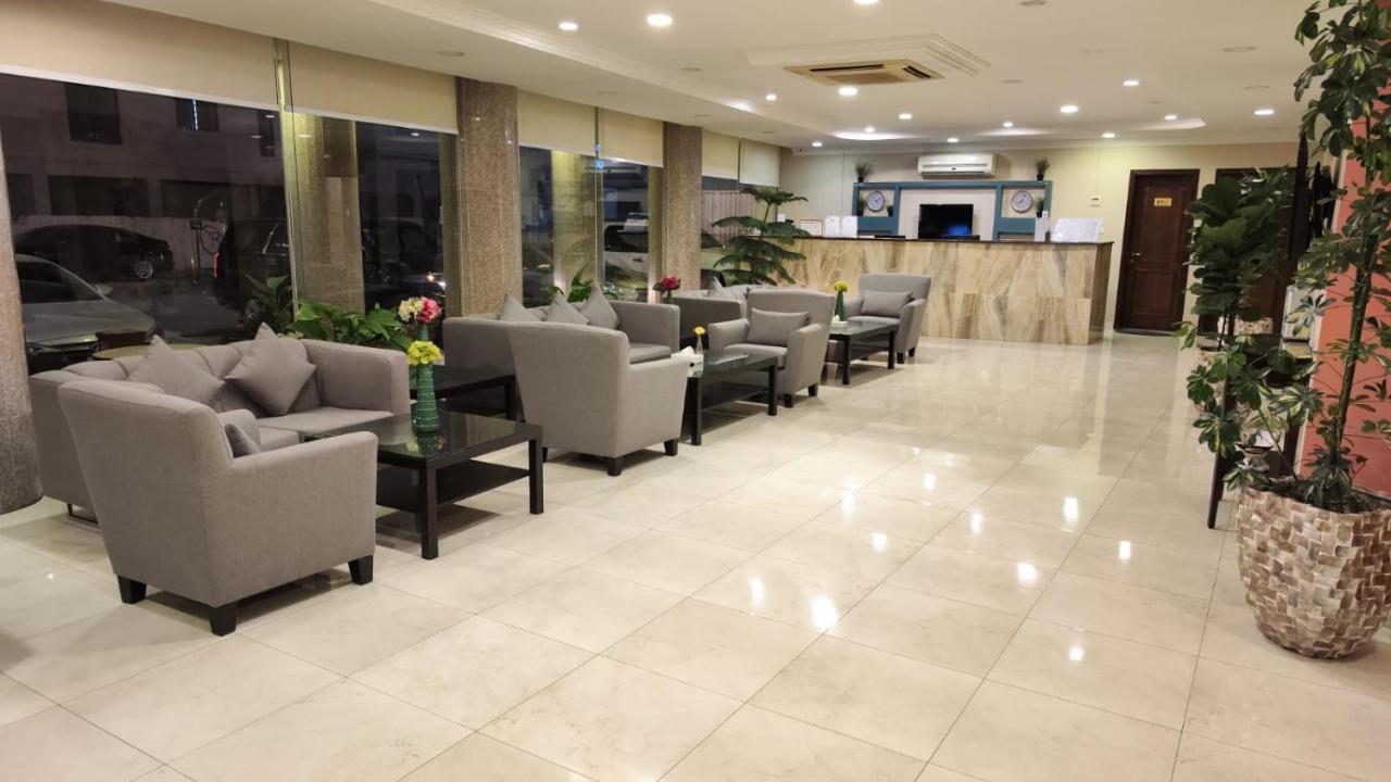 Plaza Home Al Khobar Exterior foto